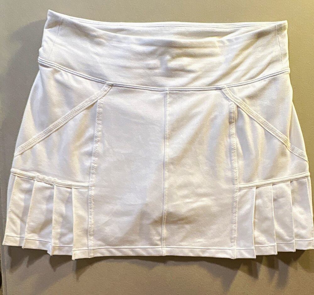 Athleta Women’s White Athletic Skort M Zip Closure Pockets Stretch Athleisure